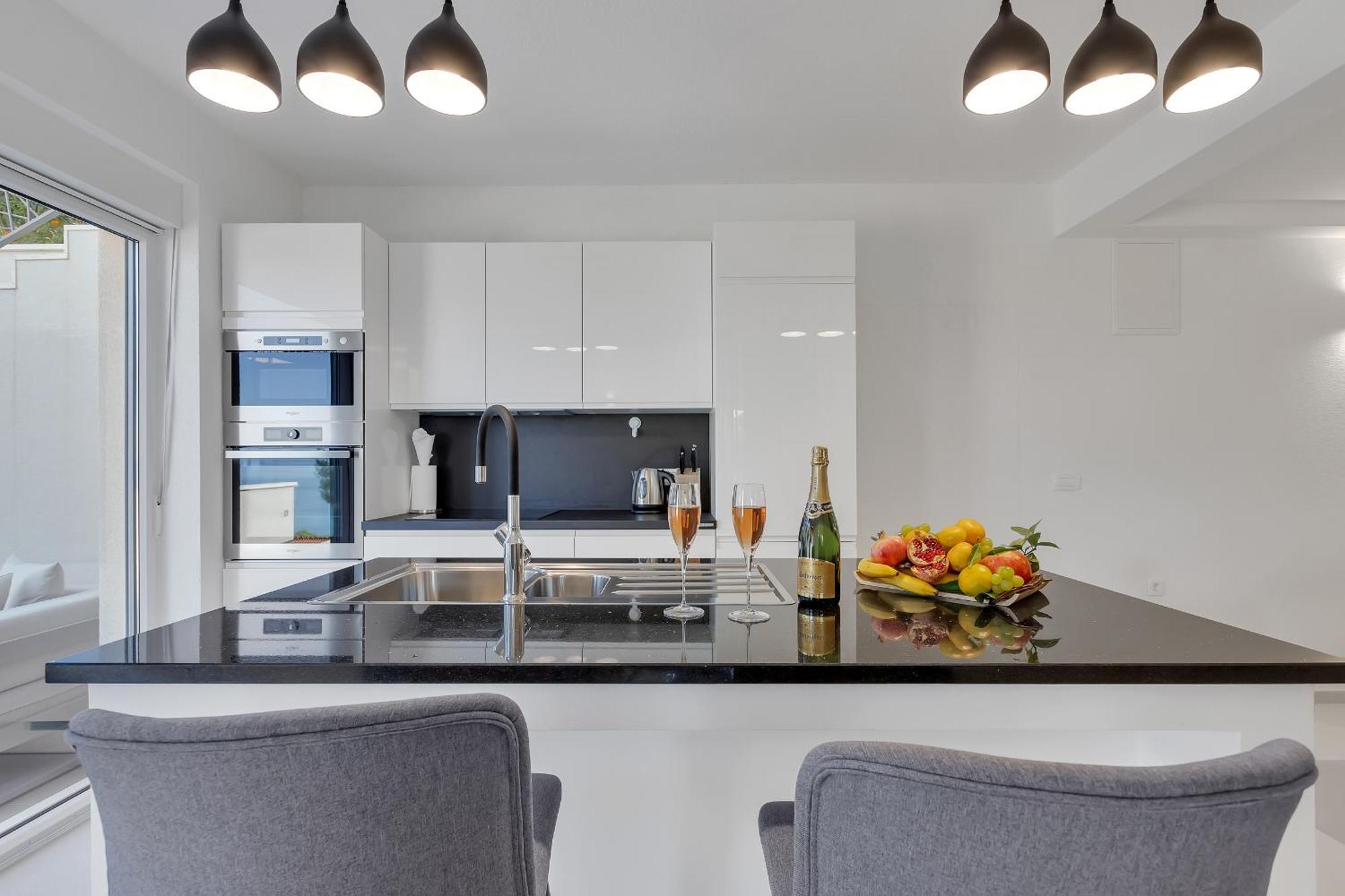 Golden Horizon Retreat Apartment Podgora Luaran gambar