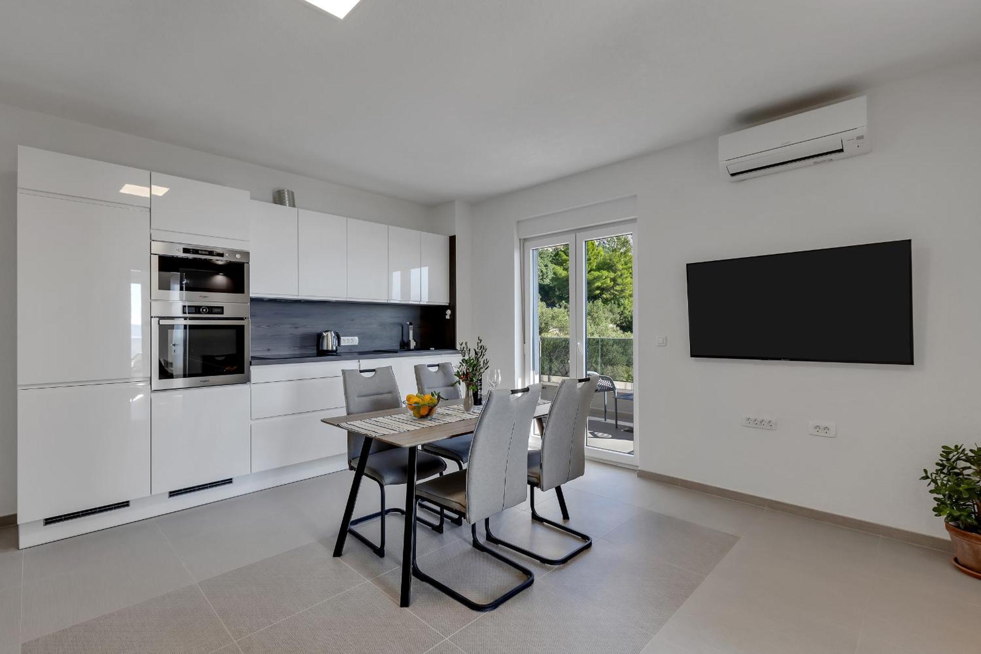 Golden Horizon Retreat Apartment Podgora Luaran gambar