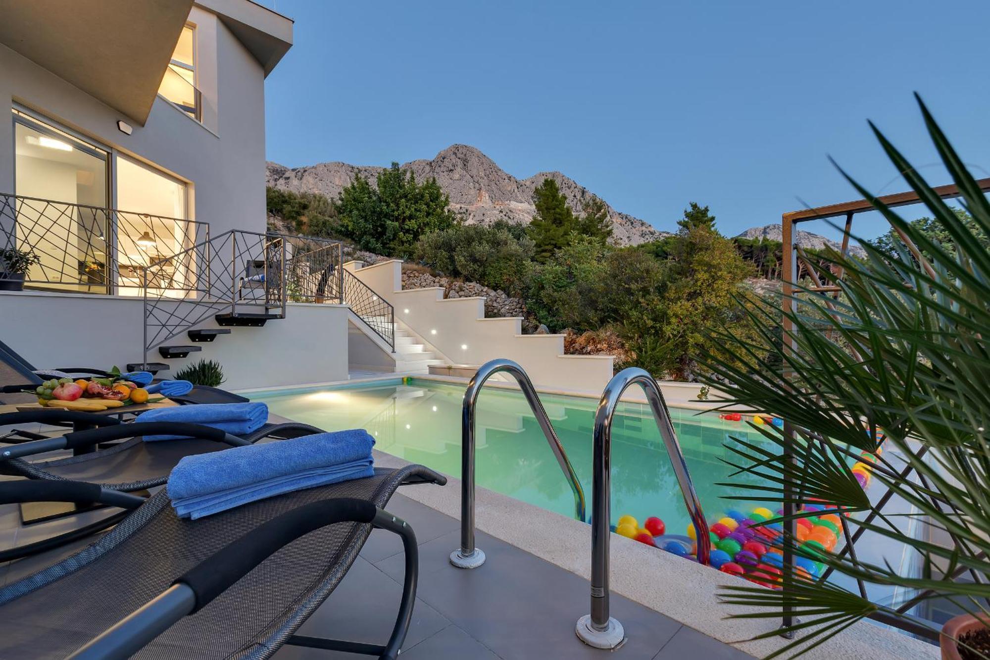 Golden Horizon Retreat Apartment Podgora Luaran gambar